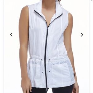 Fabletics Lakeland runner athleisure workout sleeveless vest jacket Size Lrg GUC